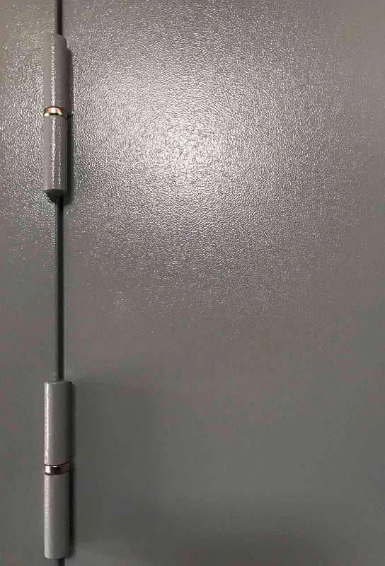 Петли технической двери Петли технической двери