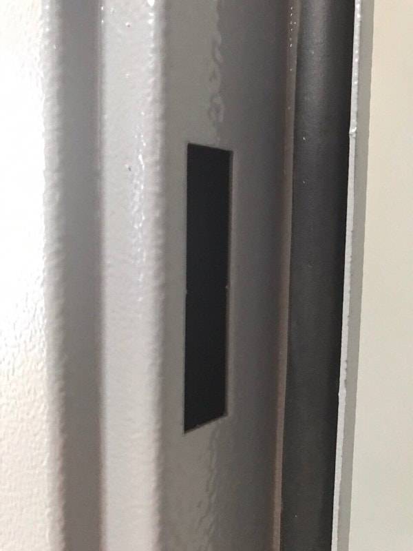 Отверстие для ригеля Отверстие для ригеля