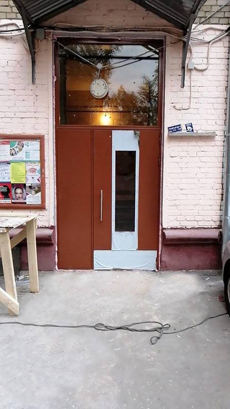 Дверь после монтажа