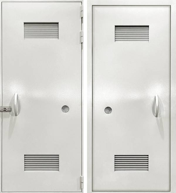 Дверь с решетками-жалюзи Дверь с решетками-жалюзи