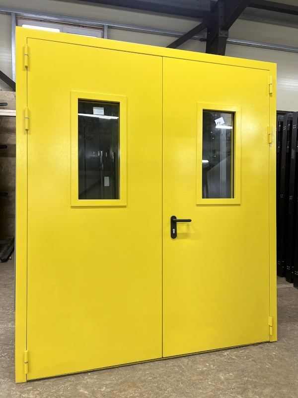 Покраска противопожарных дверей в любой цвет палитры RAL Classic — более 200 оттенков