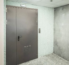 Полуторная дверь с вентиляцией Полуторная дверь с вентиляцией