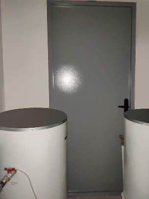 Внутренняя сторона двери Внутренняя сторона двери