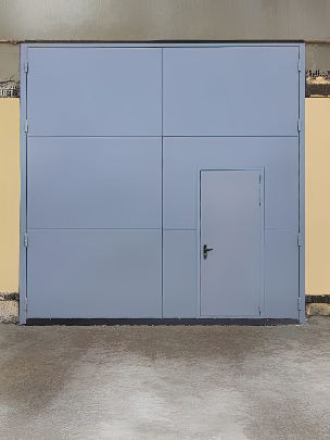 Ворота размером 4&times;4 метра