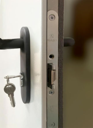 Замок «Fuaro» Замок «Fuaro»